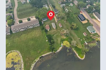 138 E Front Street, Marquette, WI 53947 - Photo 3