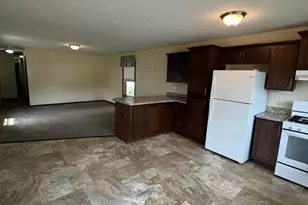 135 Maple St, Reedsburg, WI 53953 - Photo 37