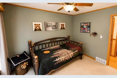 1352 Windsor Circle, Watertown, WI 53098 - Photo 19