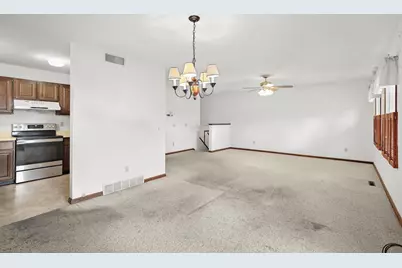 3906 Rolling Hill Drive, Middleton, WI 53562 - Photo 15