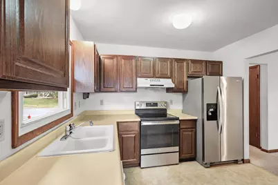 3906 Rolling Hill Drive, Middleton, WI 53562 - Photo 17