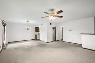 3906 Rolling Hill Dr, Middleton, WI 53562 - Photo 13