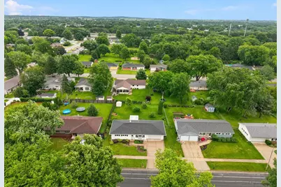 1520 N Pontiac Drive, Janesville, WI 53545 - Photo 49