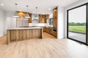 635 Rustic Rise Wy, Verona, WI 53593 - Photo 11