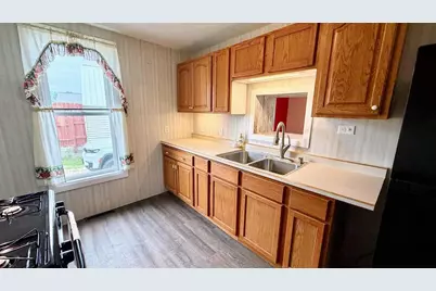 495 E John Street, Markesan, WI 53946 - Photo 13