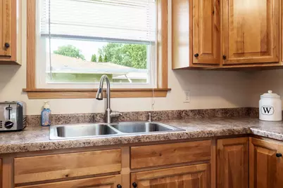 1461 Marquette Street, Janesville, WI 53546 - Photo 23