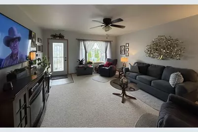 582 Alyssa Street, Tomah, WI 54660 - Photo 9