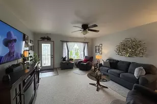 582 Alyssa St, Tomah, WI 54660 - Photo 9