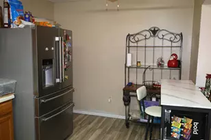 1016 W Fiedler Ln, Madison, WI 53713 - Photo 5