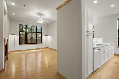 533 W Main Street #112, Madison, WI 53703 - Photo 11