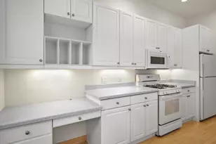 533 W Main Street, Madison, WI 53703 - Photo 17