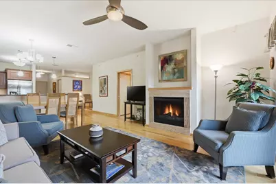 555 S Midvale Boulevard #216, Madison, WI 53711 - Photo 9