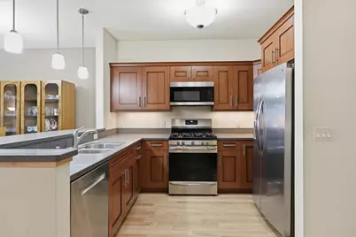 555 S Midvale Boulevard #216, Madison, WI 53711 - Photo 3