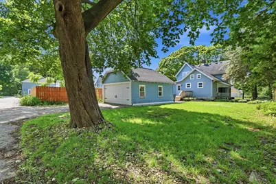 1008 Giles Street, Stoughton, WI 53589 - Photo 19