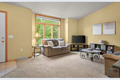 6449 Tonkinese Trail, Madison, WI 53719 - Photo 7