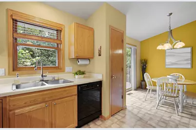 6449 Tonkinese Trail, Madison, WI 53719 - Photo 15