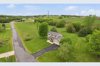 8600 Ellington Way, Middleton, WI 53562 - Photo 1