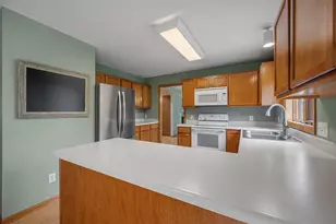 8600 Ellington Way, Middleton, WI 53562 - Photo 13