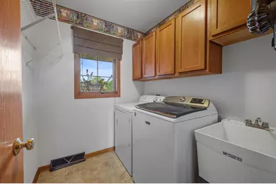 8600 Ellington Way, Middleton, WI 53562 - Photo 19
