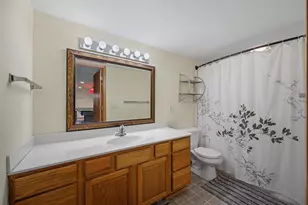 8600 Ellington Way, Middleton, WI 53562 - Photo 33
