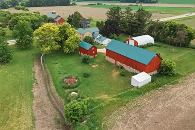 W3536 Highway 33, Horicon, WI 53032 - Photo 33
