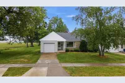 676 E Oak Street, Juneau, WI 53039 - Photo 27