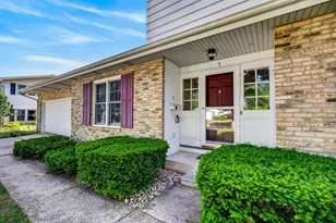 5 Parklawn Pl, Madison, WI 53705 - Photo 57