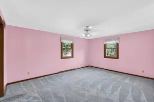 5 Parklawn Pl, Madison, WI 53705 - Photo 27