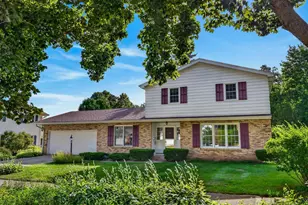 5 Parklawn Pl, Madison, WI 53705 - Photo 1