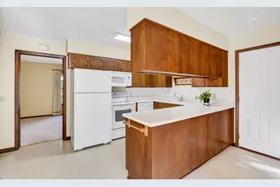 5 Parklawn Place, Madison, WI 53705 - Photo 17