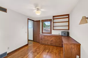 5 Parklawn Pl, Madison, WI 53705 - Photo 53