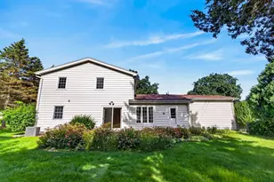 5 Parklawn Pl, Madison, WI 53705 - Photo 3