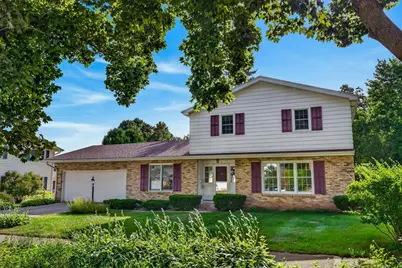 5 Parklawn Place, Madison, WI 53705 - Photo 1