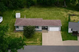 503 11th St, Brodhead, WI 53520 - Photo 25