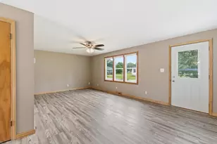 503 11th St, Brodhead, WI 53520 - Photo 3
