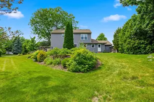 W169N10806 Redwood Ln, Germantown, WI 53022 - Photo 55