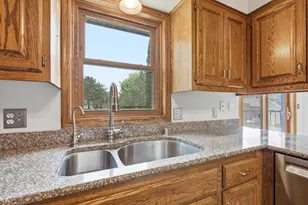W169N10806 Redwood Ln, Germantown, WI 53022 - Photo 21