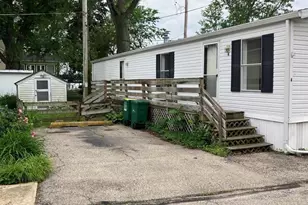 2120 S Riverside Dr, Beloit, WI 53511 - Photo 3