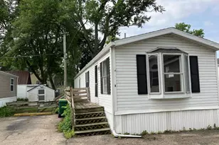 2120 S Riverside Dr, Beloit, WI 53511 - Photo 1
