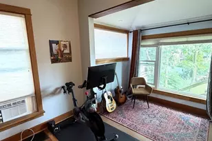 1229 E Dayton St, Madison, WI 53703 - Photo 9