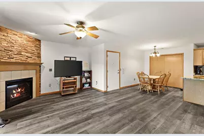 214 Douglas Drive, Brooklyn, WI 53521 - Photo 3