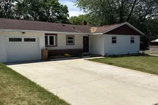 2913 Harriman Ln, Madison, WI 53713 - Photo 1