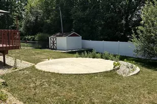 2913 Harriman Ln, Madison, WI 53713 - Photo 15