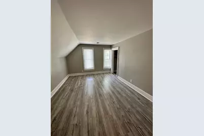 423-425 Center Avenue, Janesville, WI 53548 - Photo 15