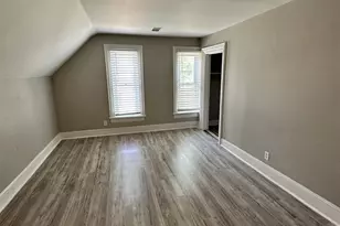 423-425 Center Ave, Janesville, WI 53548 - Photo 15