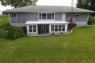 W2184 Melmar Dr, Markesan, WI 53946 - Photo 5
