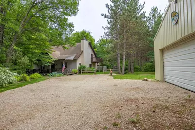 W4989 County Road Z, Other, WI 54156 - Photo 9