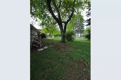 916 Roby Road, Stoughton, WI 53589 - Photo 15