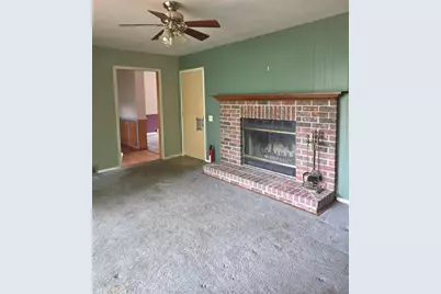 916 Roby Road, Stoughton, WI 53589 - Photo 3