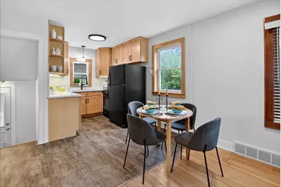 4203 Claire Street, Madison, WI 53716 - Photo 9